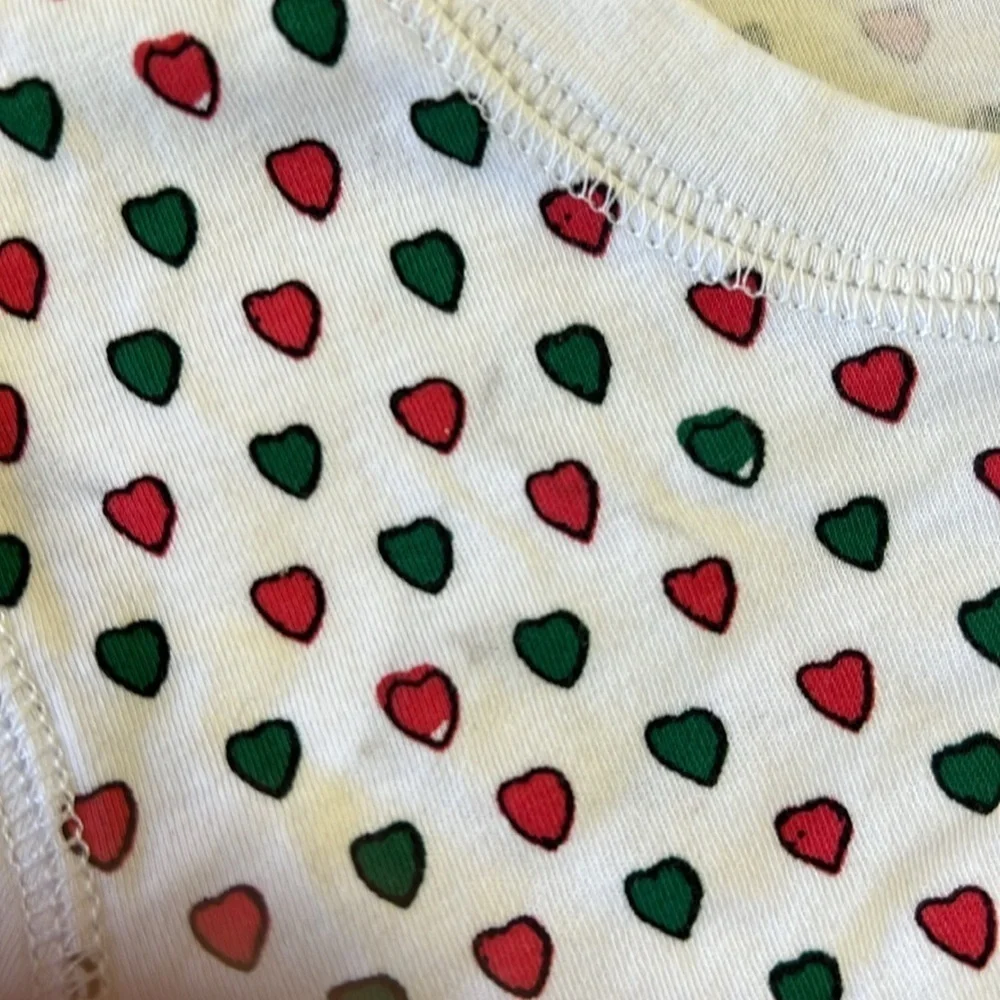 Roberta roller rabbit holiday heart pajama top